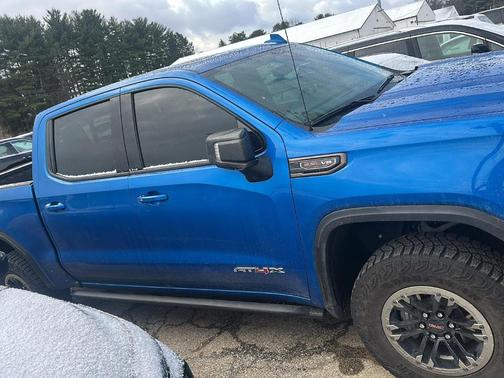 2024 GMC Sierra 1500 AT4X