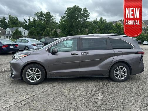 2021 Toyota Sienna Limited