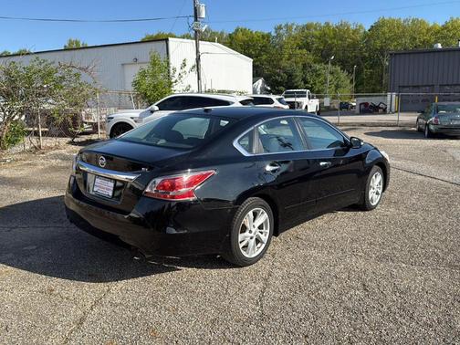 Super Black 2015 Nissan Altima 2.5 SL
