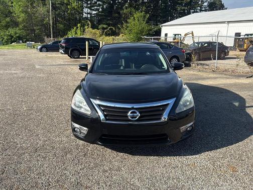 Super Black 2015 Nissan Altima 2.5 SL