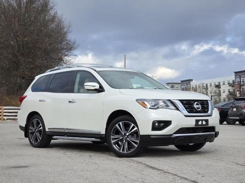 2018 Nissan Pathfinder Platinum