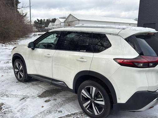 2022 Nissan Rogue Platinum