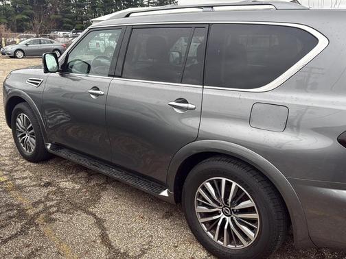 Gun Metallic 2023 Nissan Armada SL