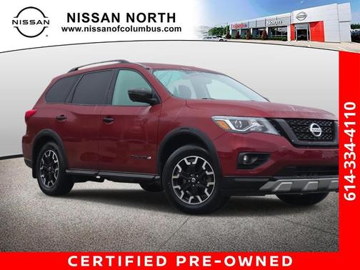 2020 Nissan Pathfinder SL