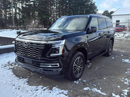 2025 Nissan Armada Platinum