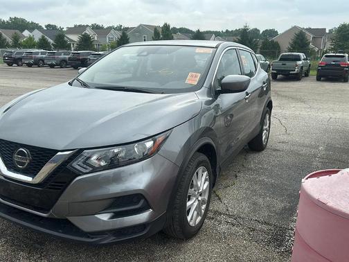 2022 Nissan Rogue Sport S