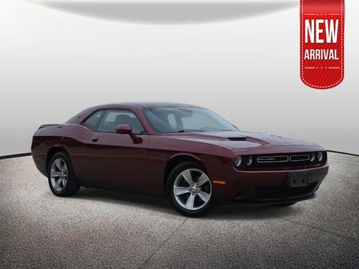 2017 Dodge Challenger SXT