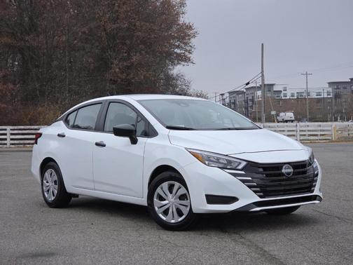 2025 Nissan Versa S