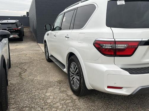 2024 Nissan Armada SL