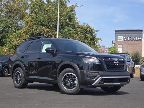 2025 Nissan Pathfinder Rock Creek