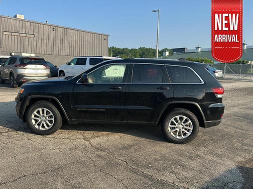 2021 Jeep Grand Cherokee Laredo