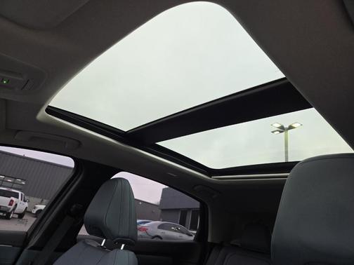 2024 Nissan ARIYA PLATINUM+