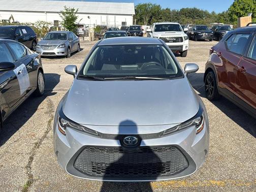 Classic Silver Metallic 2021 Toyota Corolla Hybrid LE