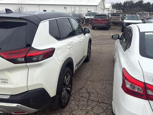 2023 Nissan Rogue Platinum