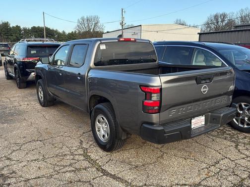 Gun Metallic 2024 Nissan Frontier S