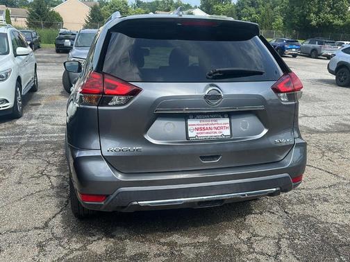 2018 Nissan Rogue SV