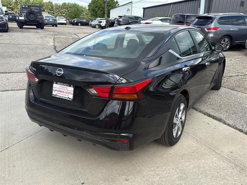 Black 2025 Nissan Altima S