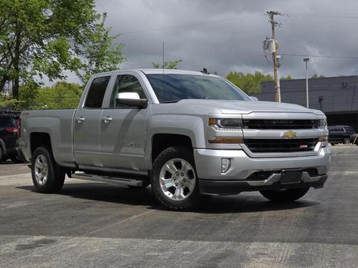 Silver Ice Metallic 2017 Chevrolet Silverado 1500 LT
