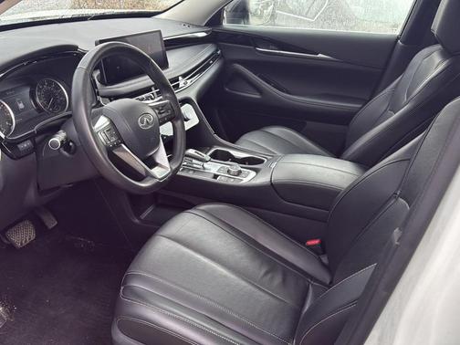 2024 INFINITI QX60 Pure