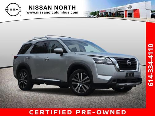 2023 Nissan Pathfinder Platinum