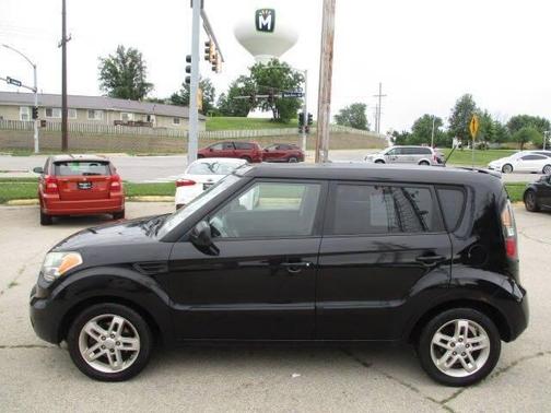 2011 Kia Soul +