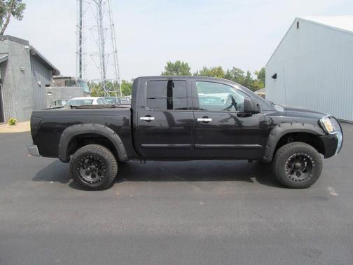 2007 Nissan Titan XE Crew Cab