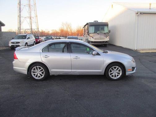 2011 Ford Fusion SEL