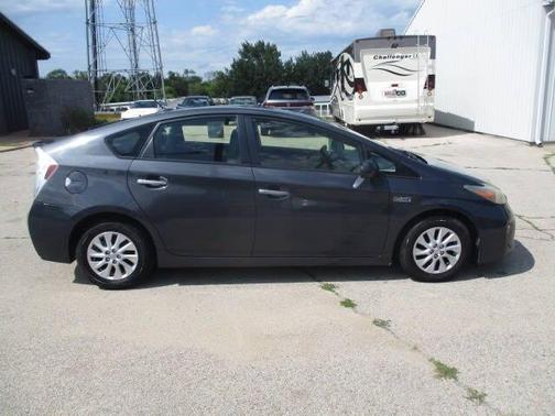 2013 Toyota Prius Plug-in Base
