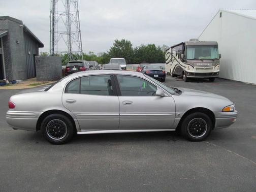 GRAY 2004 Buick LeSabre Custom 4dr Sedan