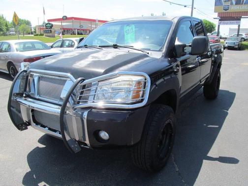 BLACK 2007 Nissan Titan XE Crew Cab