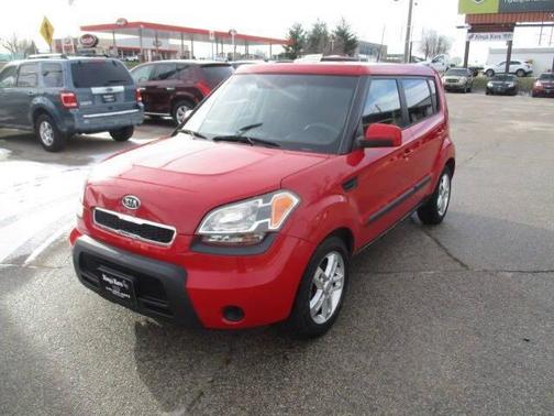 2011 Kia Soul +