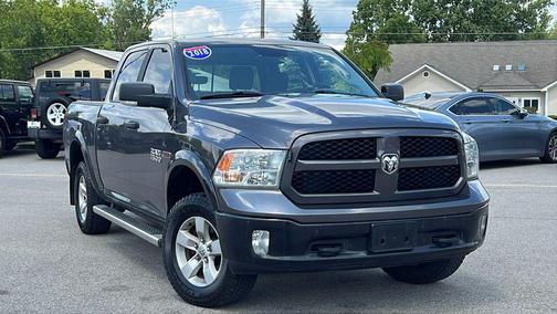 2018 RAM 1500 SLT