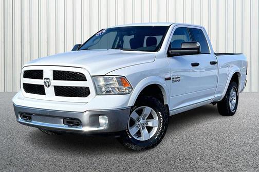 2018 RAM 1500 SLT
