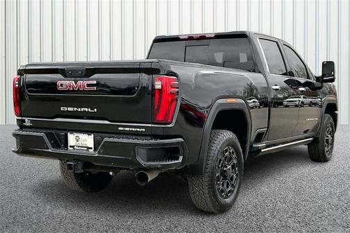 2024 GMC Sierra 2500 Denali