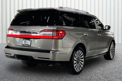 Tan 2019 Lincoln Navigator Reserve