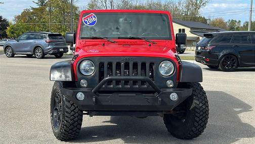 2016 Jeep Wrangler Unlimited Sahara