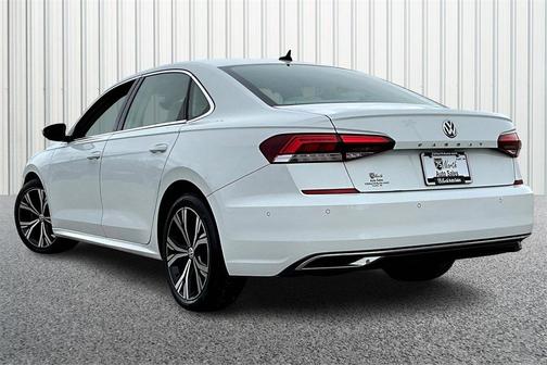 2020 Volkswagen Passat 2.0T SE