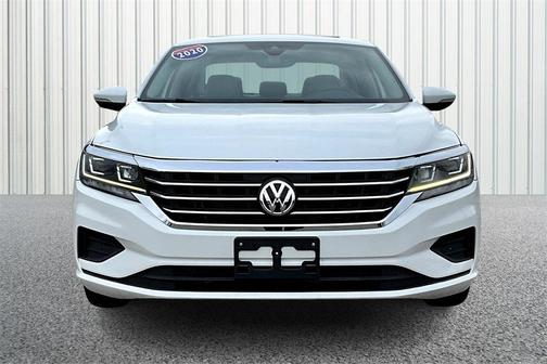2020 Volkswagen Passat 2.0T SE