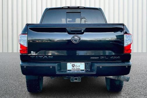 2018 Nissan Titan SV