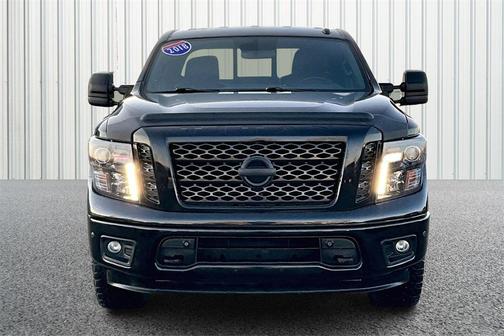 2018 Nissan Titan SV