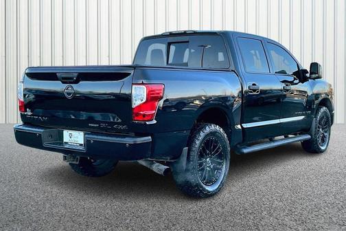 2018 Nissan Titan SV