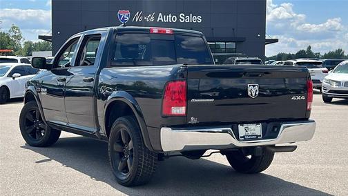 2018 RAM 1500 SLT