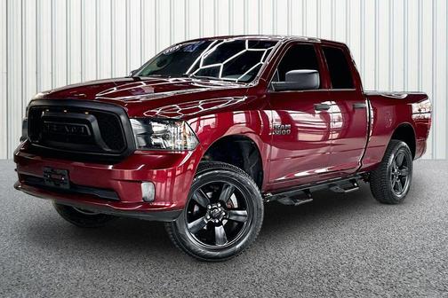 Delmonico Red Pearlcoat 2018 RAM 1500 Express