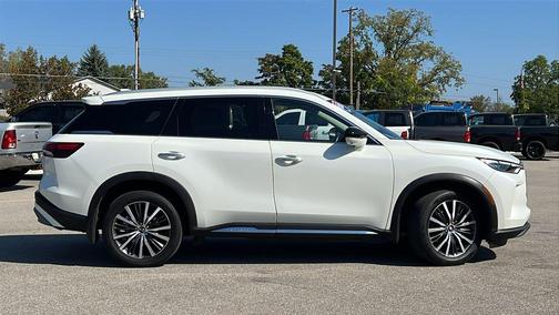 2023 INFINITI QX60 SENSORY