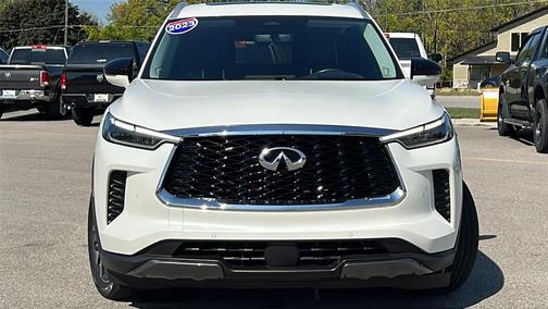 2023 INFINITI QX60 SENSORY