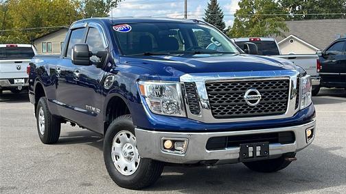 2017 Nissan Titan XD SV