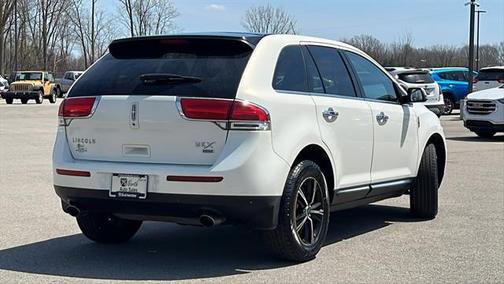 2013 Lincoln MKX Base