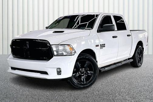 Bright White Clearcoat 2019 RAM 1500 Express