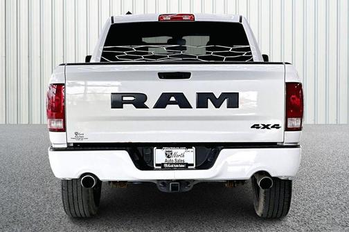 Bright White Clearcoat 2019 RAM 1500 Express