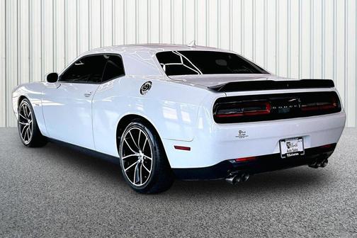 Bright White Clearcoat 2015 Dodge Challenger R/T Plus